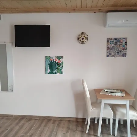 Ad Un Passo Da Tutto Aeroporto di Catania Fontana Rossa
