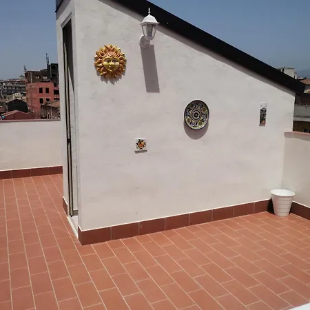 Casa vacanze Ad Un Passo Da Tutto Aeroporto di Catania Fontana Rossa