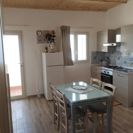 Casa vacanze Ad Un Passo Da Tutto Aeroporto di Catania Fontana Rossa